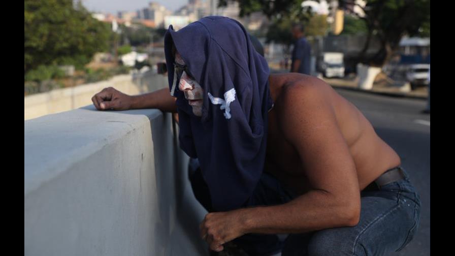 Guaidó acude a concentración con simpatizantes en bastión opositor caraqueño Guaidó acude a concentración con simpatizantes en bastión opositor caraqueño