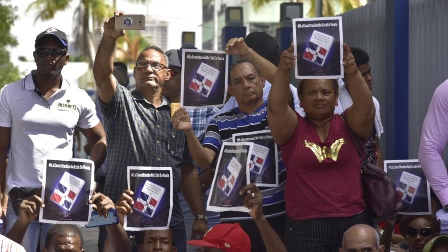 La pugna del PLD por el poder se agudiza hoy en el Congreso Nacional La pugna del PLD por el poder se agudiza hoy en el Congreso Nacional