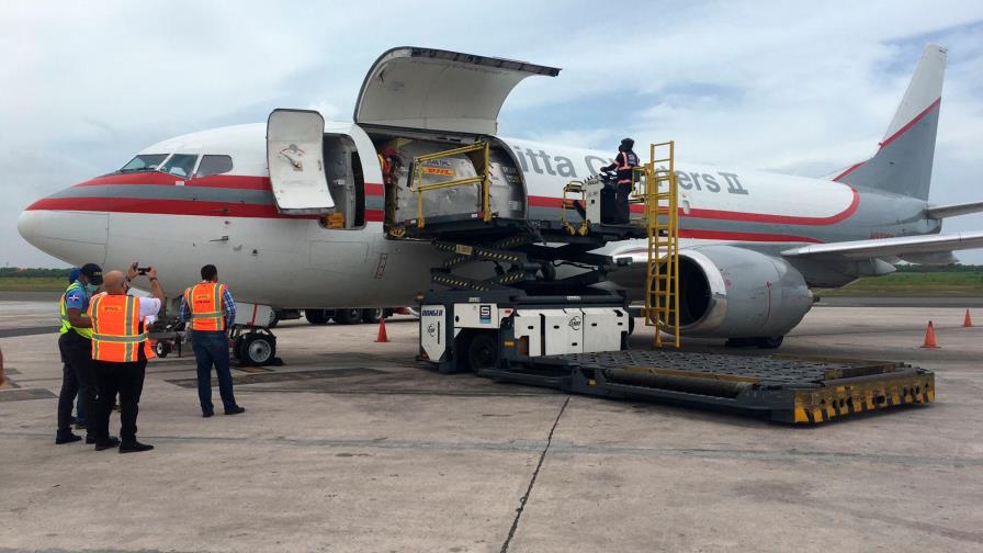 Llega al país otro lote de vacunas Pfizer contra el COVID-19 