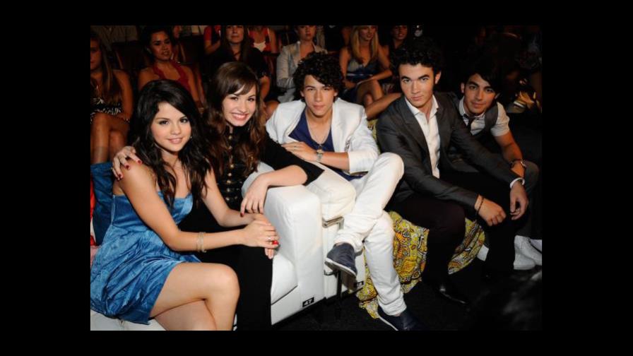 Demi Lovato asegura queya no es amiga de Selena Gómez y los Jonas Brothers