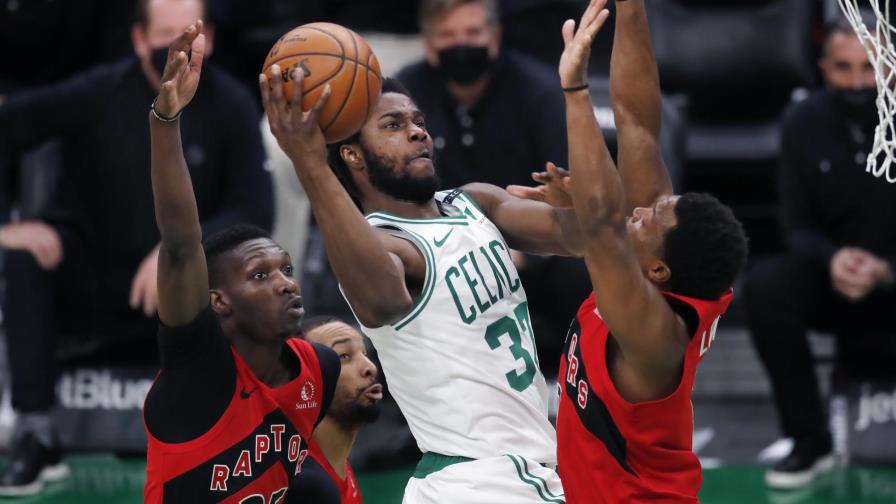 VIDEO | Ojeleye anota 24 puntos; Celtics doblegan a Raptors