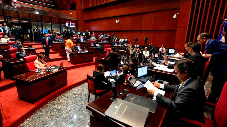 Senado aprueba a unanimidad y sin debates extensión al estado de emergencia por 12 días Senado aprueba a unanimidad y sin debates extensión al estado de emergencia por 12 días