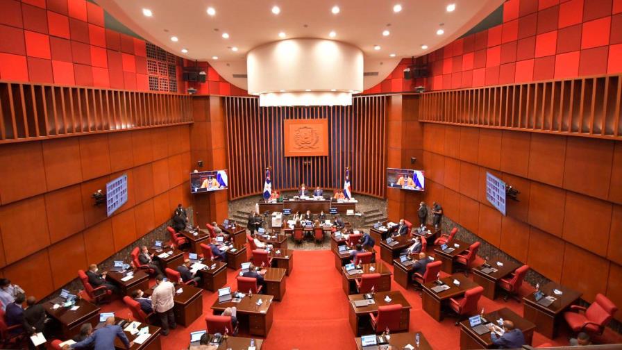 Senado aprueba en segunda lectura proyecto que crearía el Parque Nacional Loma Miranda Senado aprueba en segunda lectura proyecto que crearía el Parque Nacional Loma Miranda