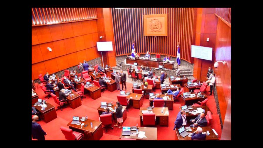 Senado aprueba dos préstamos por 290 millones de dólares 