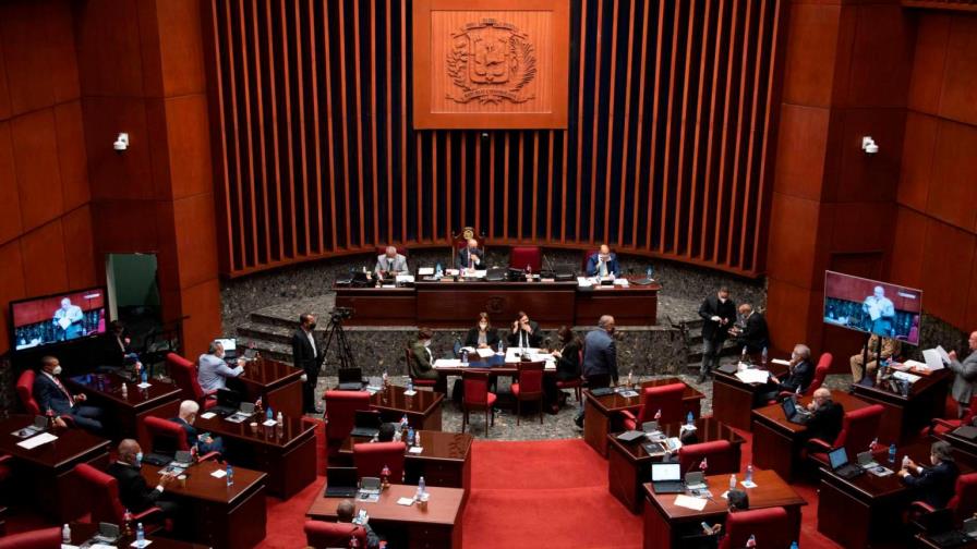 Convocan al Senado para este martes Convocan al Senado para este martes