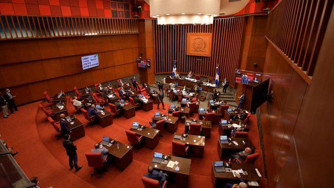Reintroducen 50 proyectos de leyes en el Senado de la República