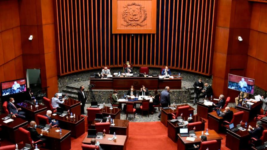 Propuestas para modificar exoneración de vehículos a legisladores no logran resultados en el tiempo Propuestas para modificar exoneración de vehículos a legisladores no logran resultados en el tiempo