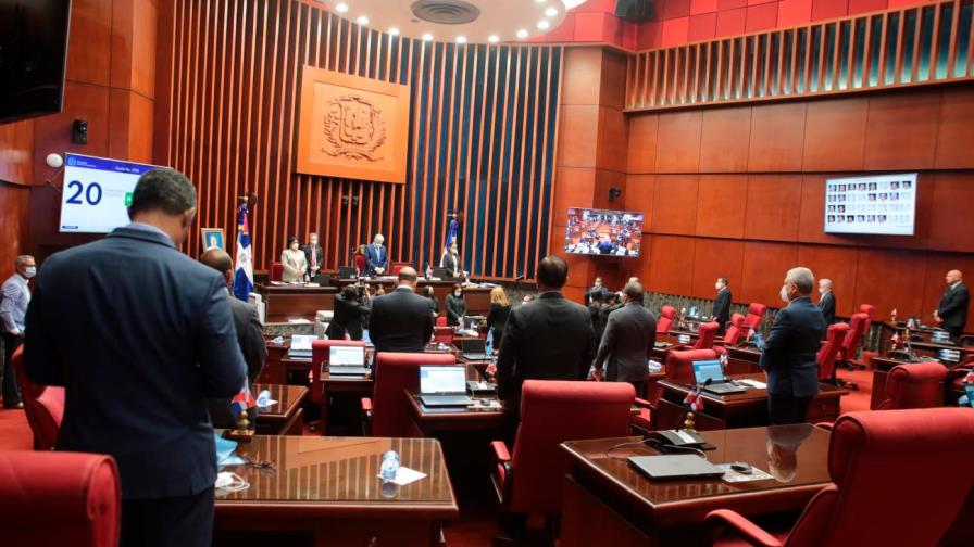 Senado hace silencio en honor a quien fue su presidente por 12 años: Reinaldo Pared Pérez 