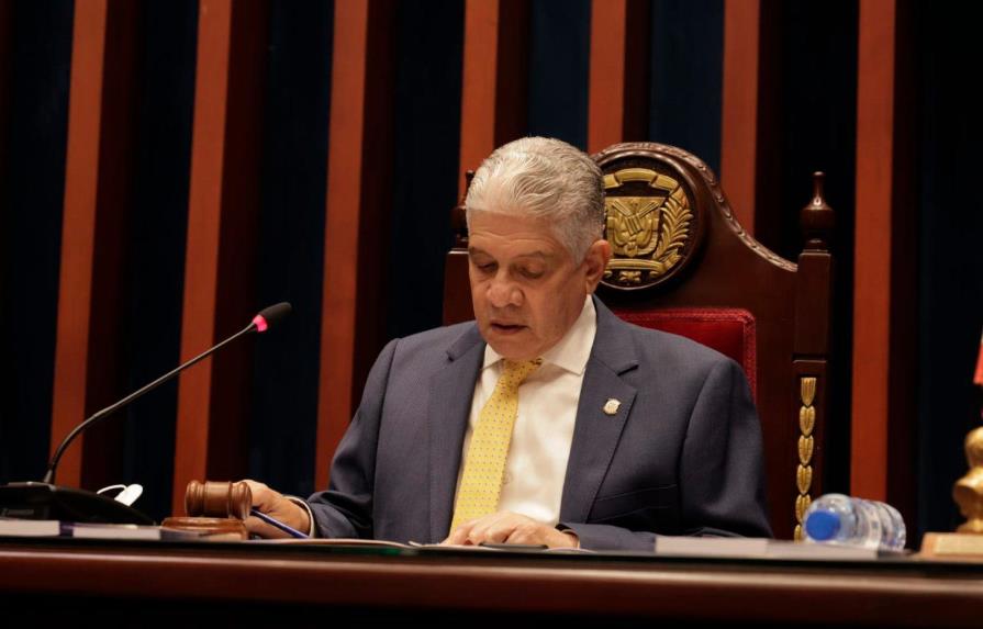 Senado envía a comisión especial proyecto de ley del nuevo DNI 