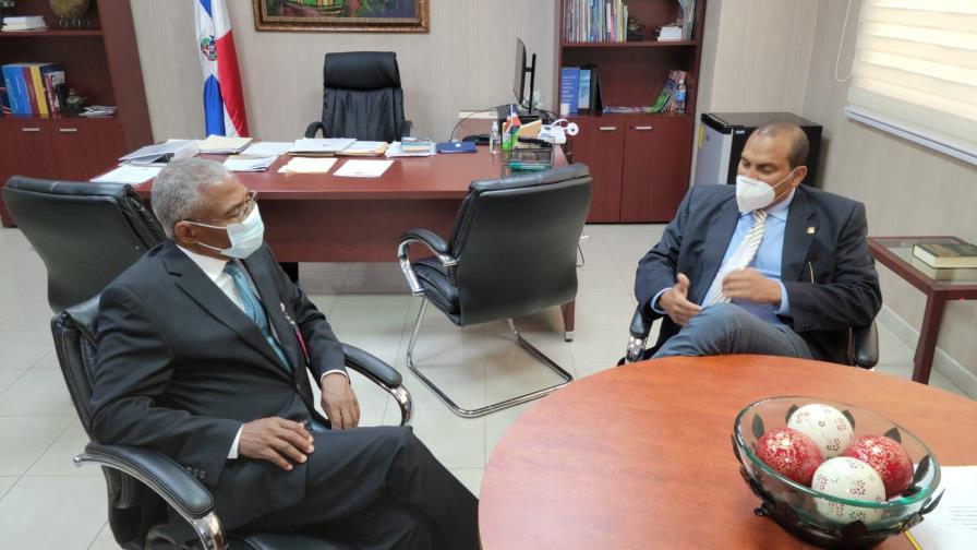 Senador haitino llama a resolver pacíficamente el tema del río Masacre