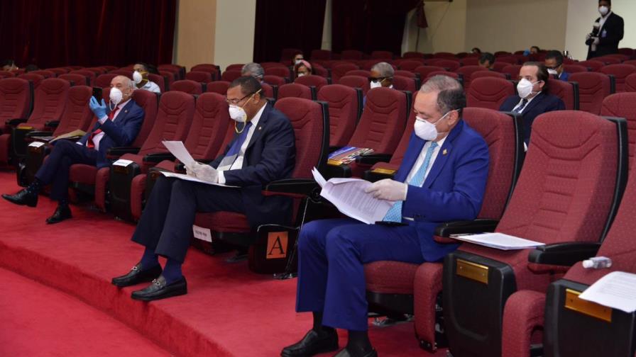 Senado envía a comisión proyecto para acceder al 20% de fondos AFP Senado envía a comisión proyecto para acceder al 20% de fondos AFP