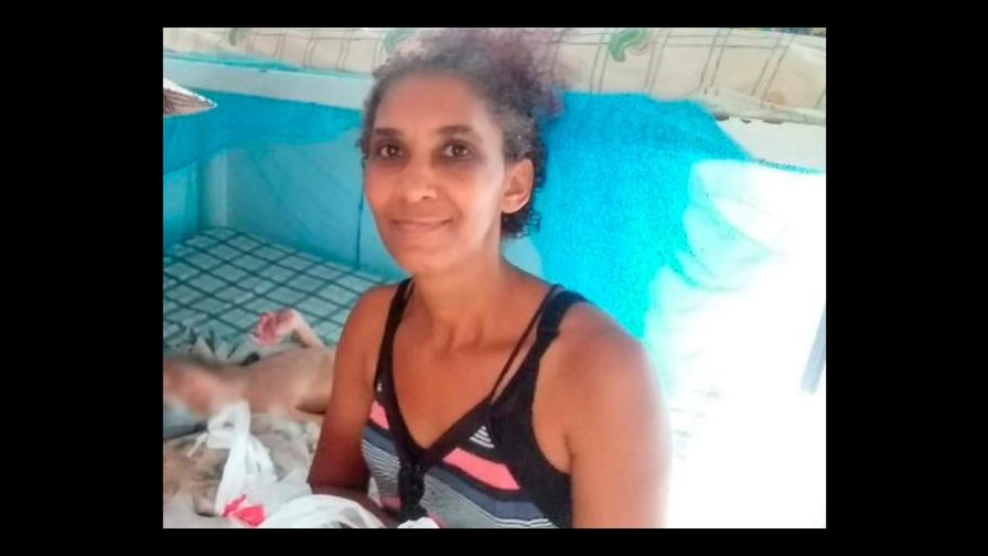 Madre de niño con parálisis solicita ayuda para lidiar con gastos de su condición