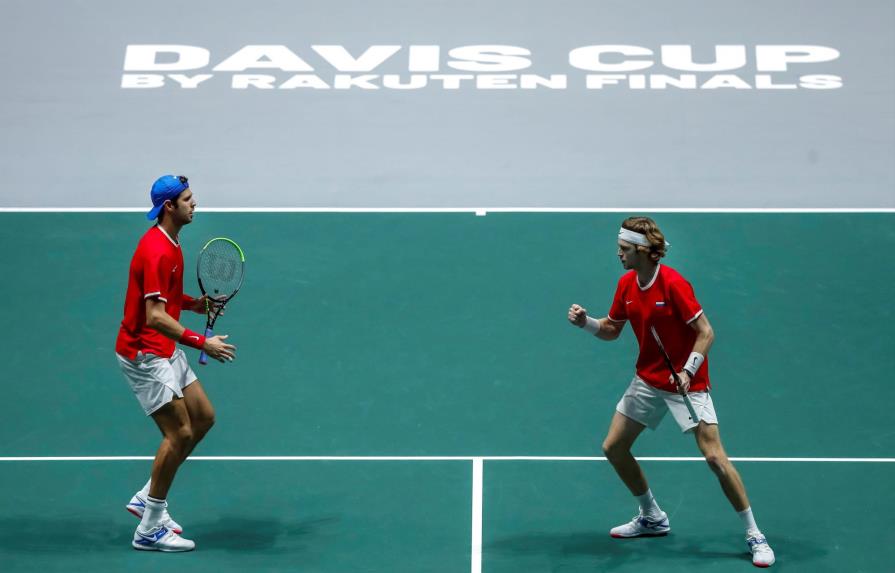 Rusia elimina a la Serbia de Djokovic en la  Copa Davis
