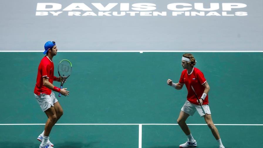 Rusia elimina a la Serbia de Djokovic en la Copa Davis Rusia elimina a la Serbia de Djokovic en la Copa Davis