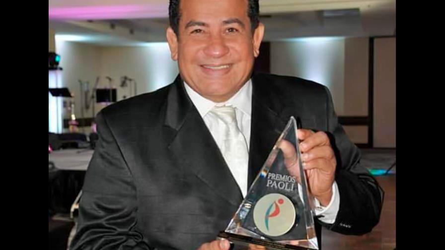 Sergio Hernández reconocido con el premio “PAOLI” Sergio Hernández reconocido con el premio “PAOLI”