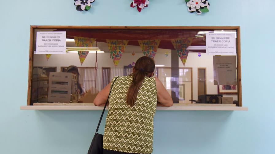 Dimiten secretarios de Educación y Seguridad de Puerto Rico tras críticas