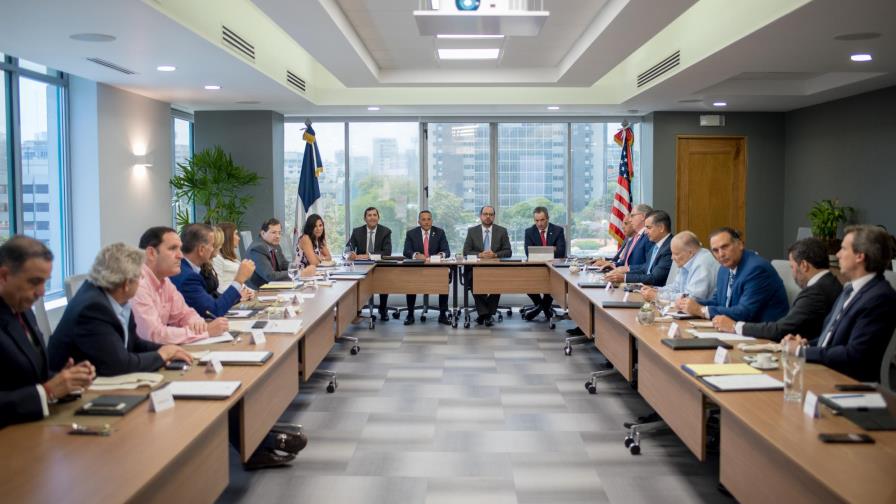 Cámara Americana de Comercio felicita a Luis Abinader por su triunfo