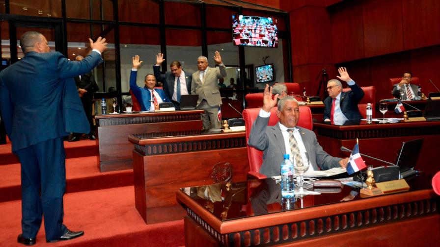 El Senado aprobó este miércoles la modificación al Presupuesto 2018