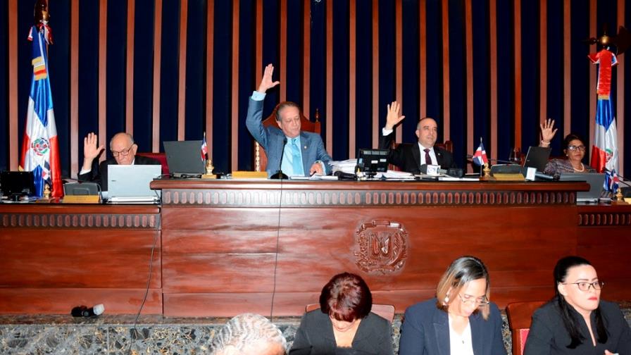 Senado aprueba en primera lectura proyecto de ley de Extinción de Dominio Senado aprueba en primera lectura proyecto de ley de Extinción de Dominio