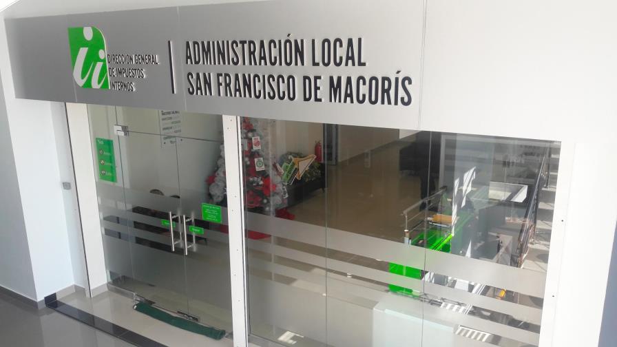 Mudan oficina de la DGII en San Francisco de Macorís
