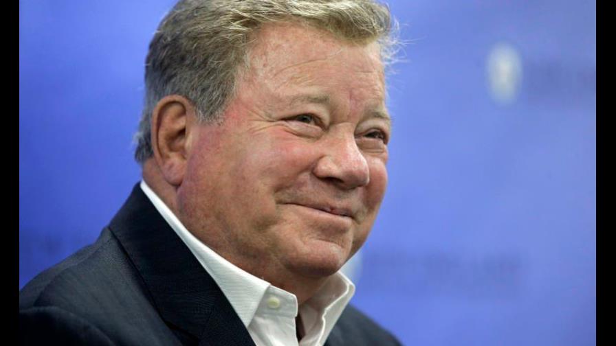 A los 90, Shatner inspira con viaje espacial de la vida real