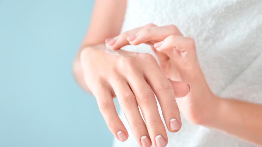 Prepara una crema casera para tratar tus manos secas Prepara una crema casera para tratar tus manos secas