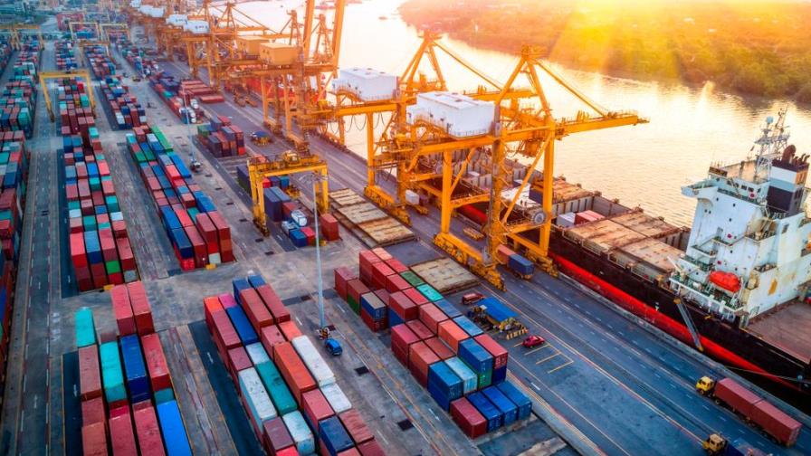 El FMI prevé un menor crecimiento global y la UE se abre a medidas fiscales El FMI prevé un menor crecimiento global y la UE se abre a medidas fiscales