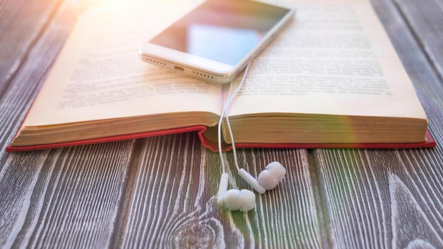 6 audiolibros para sobrellevar la cuarentena