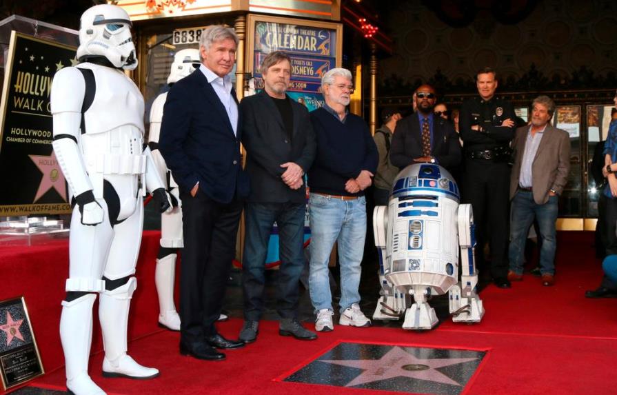 ¿Vuelta a los orígenes? George Lucas podría volver a Star Wars