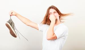 Con estos hábitos puedes eliminar el mal olor de los pies