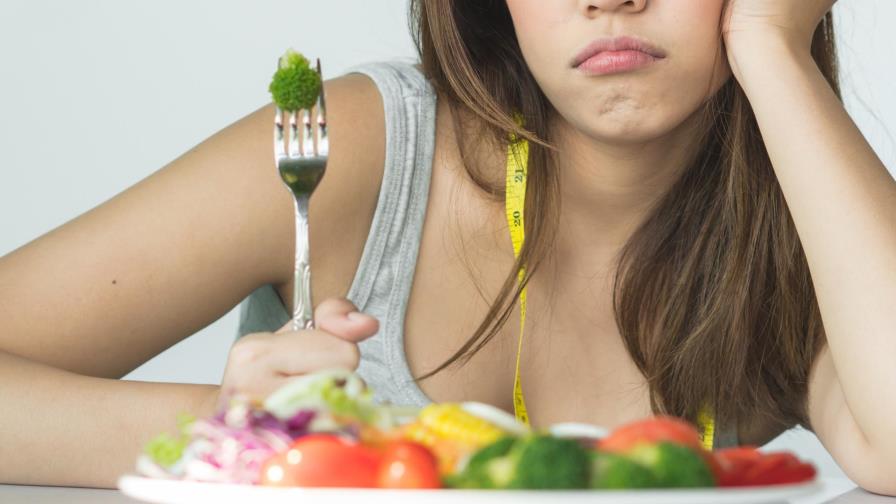 ¡Cuidado con las dietas milagrosas! Son dañinas para tu salud física y mental