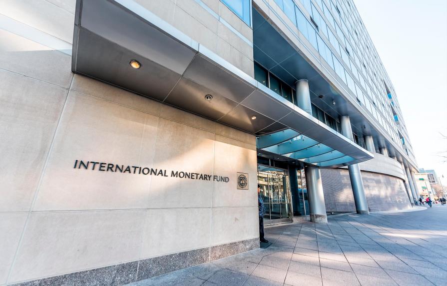 FMI reitera que la recaudación en RD está rezagada