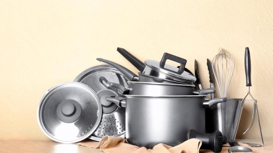 Con estos productos caseros, tus ollas y sartenes quedarán relucientes