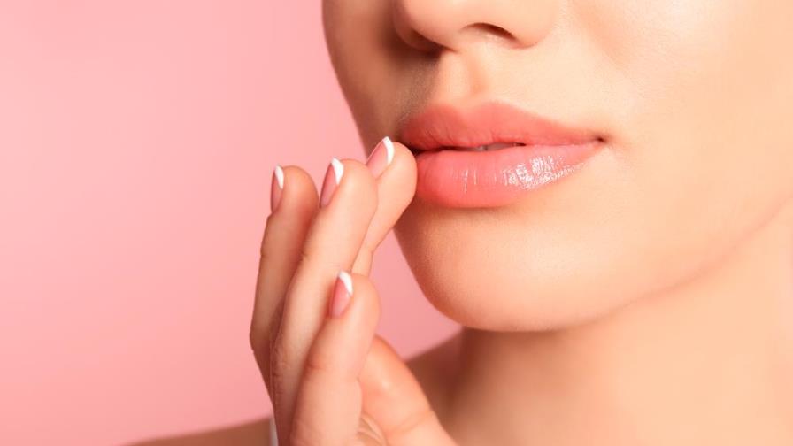 Así puedes evitar los labios partidos