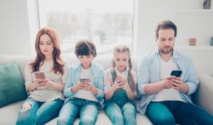 El celular es el bien más frecuente en los hogares dominicanos, por encima de la estufa y la nevera