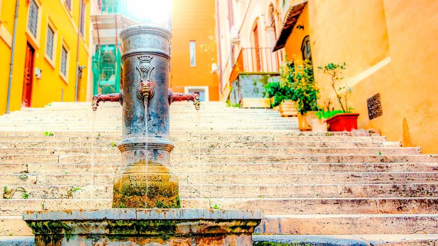 Las 2,000 fuentes de Roma de las que el agua mana sin pausa