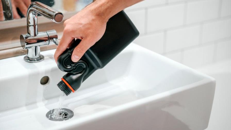 No deberías tirar estas cosas por el desagüe