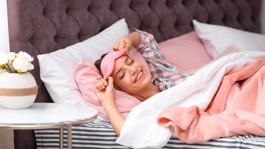 3 recomendaciones para dormir bien y que tu piel se beneficie