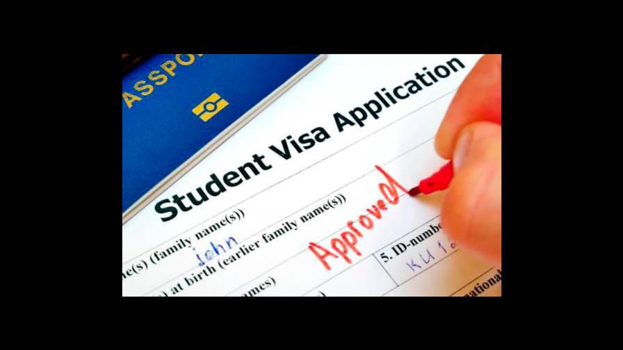 Embajada de Estados Unidos reanuda hoy entrevistas para visas de estudiante