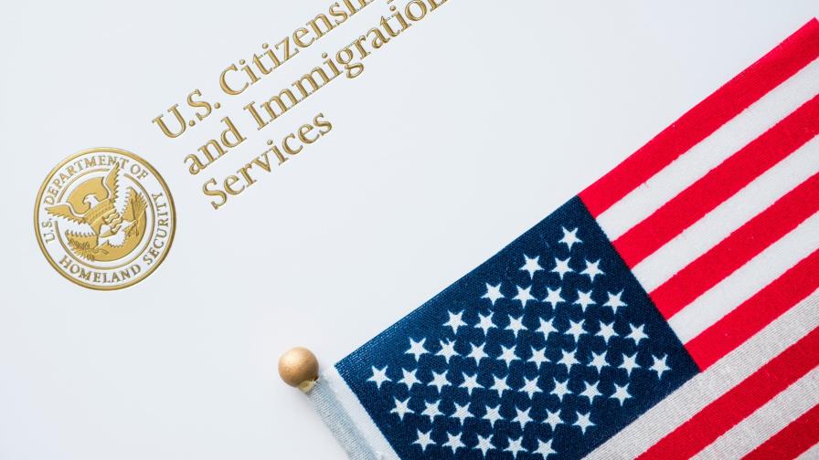 El documento que no puedes olvidar en tu cita para visa de residencia a EE. UU.