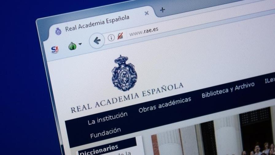 ¿Solo y este, llevan tilde? Esto dice la Real Academia Española