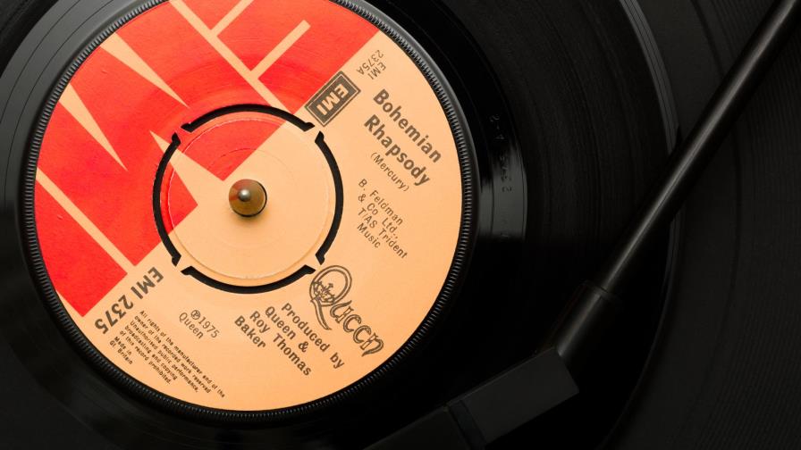 Como Freddie Mercury, un niño emocionó a todo el mundo cantando Queen