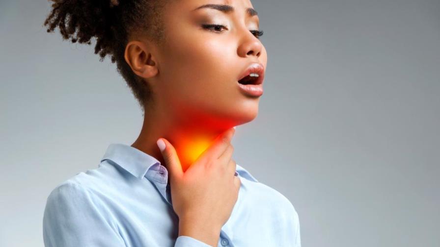 Simple truco para aliviar la sequedad de garganta al instante