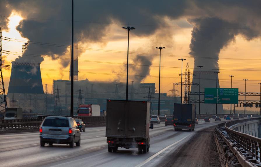La contaminación atmosférica afecta todavía más a los pobres