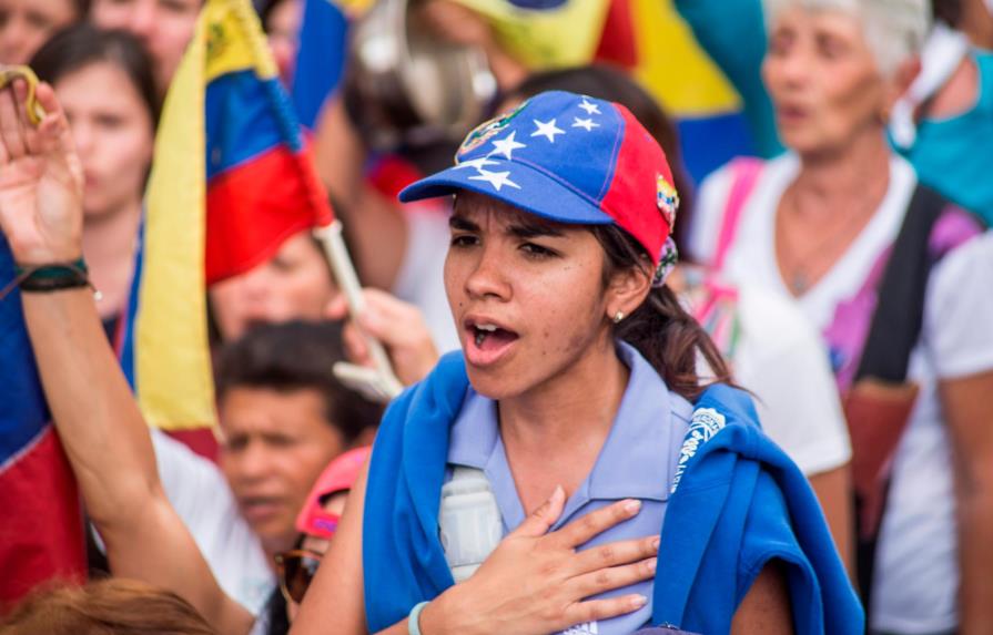 Venezolanos agradecen aprobación de medida para “vivir sin angustias” en EEUU