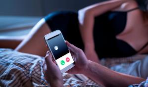 El celular los est&aacute; separando