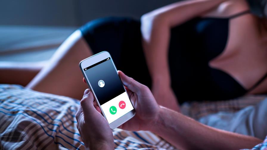 El celular los está separando