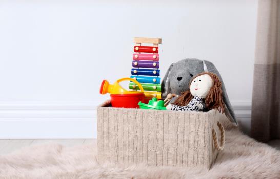 7 artículos para organizar los juguetes de los niños 