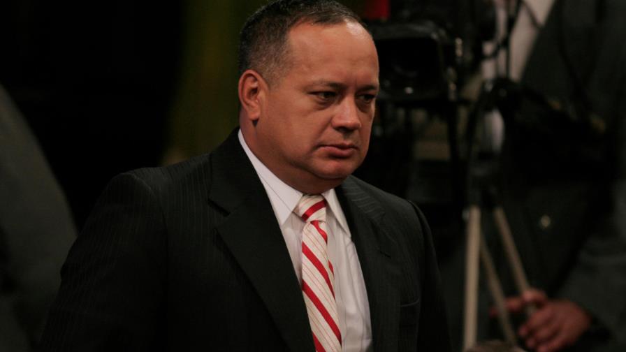 Diosdado Cabello niega que Venezuela apoye a las FARC para retomar las armas