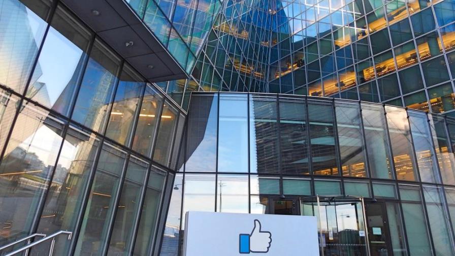 Facebook busca 10,000 empleados para un trabajo muy particular
